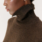 AMERICAN VINTAGE Ouity Crew Neck Jumper in Chocolate Melange