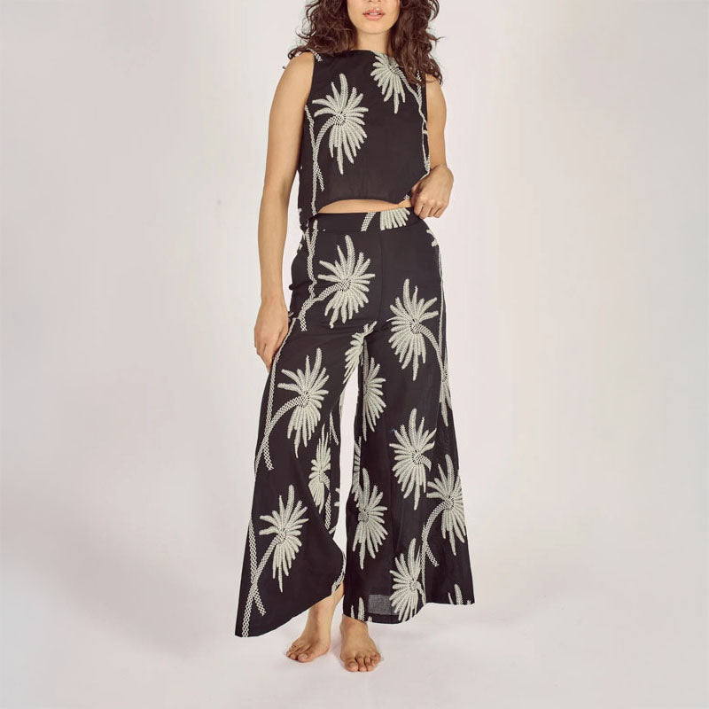 TRAFFIC PEOPLE Wide Boy Trousers in Black