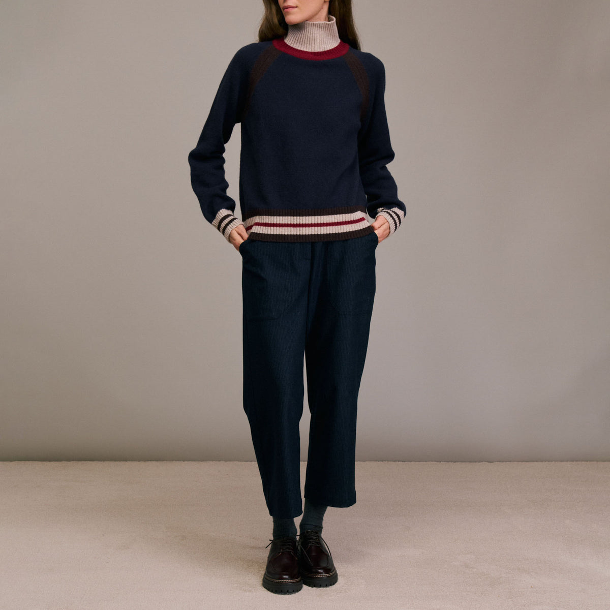 DIEGA Pulimo Extra Fine Merino Turtle Neck in Navy