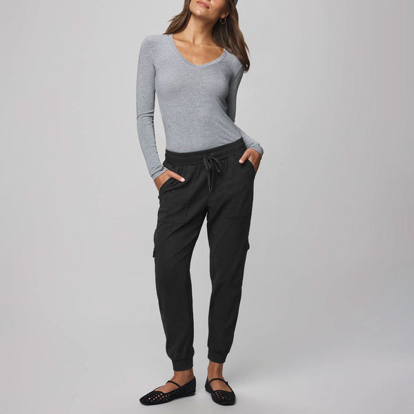 SPLENDID Jaclyn Jogger in Black