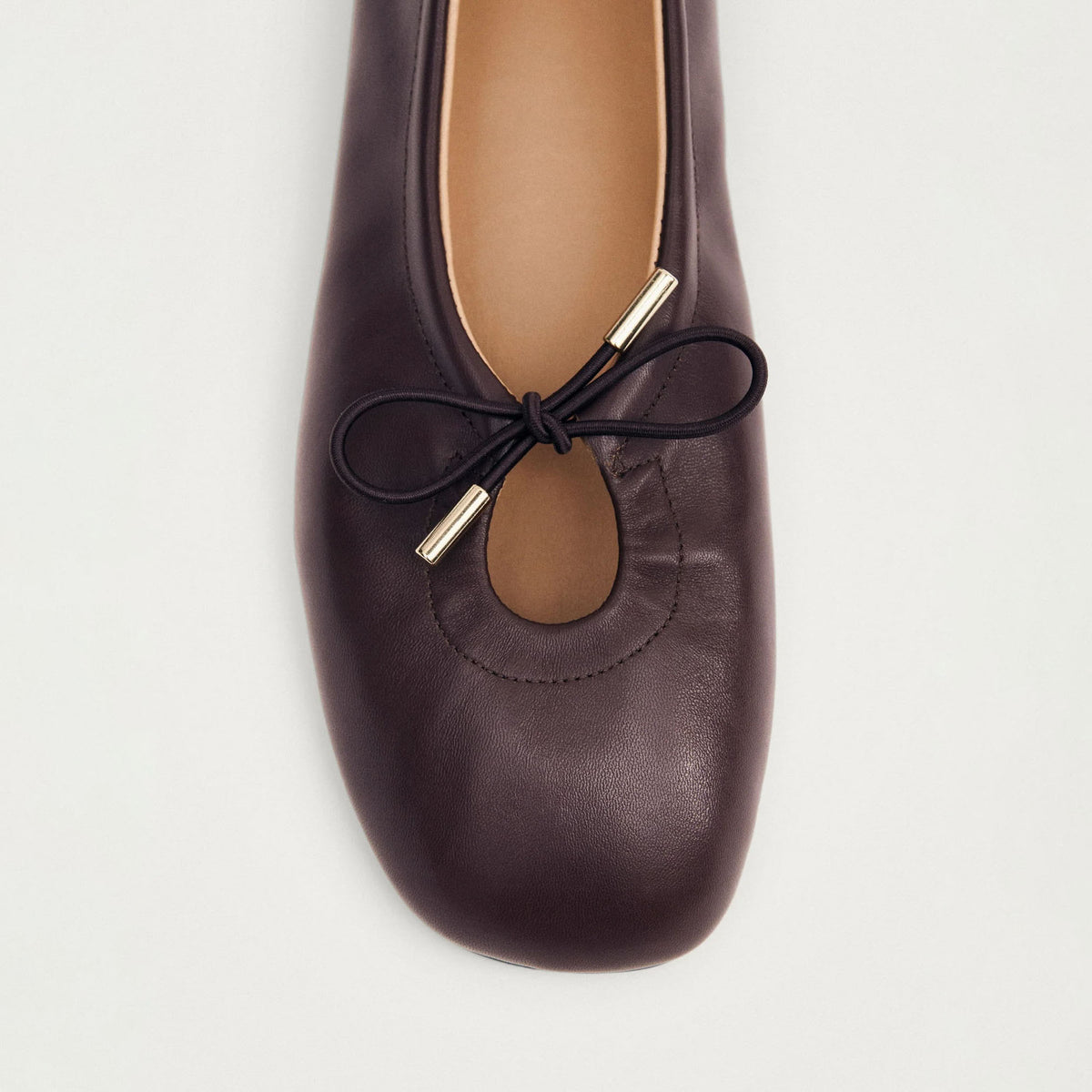 ALOHAS Rosalind Leather Ballet Flats in Brown