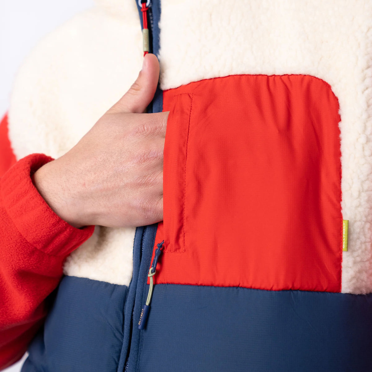 BILLYBELT Sleeveless Two-Fabric Sherpa Jacket in Ivory and Navy