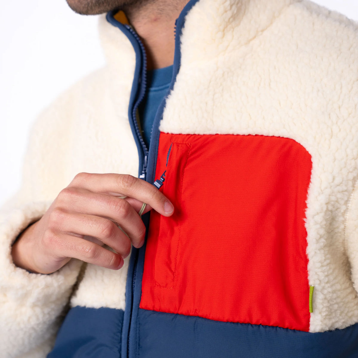 BILLYBELT Two-Fabric Sherpa Jacket in Ivory and Navy