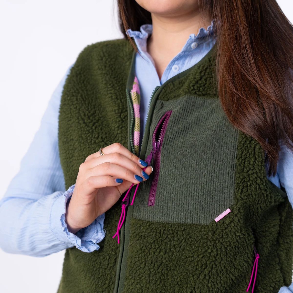 BILLYBELT Women’s Sleeveless Sherpa Zip Jacket in Khaki
