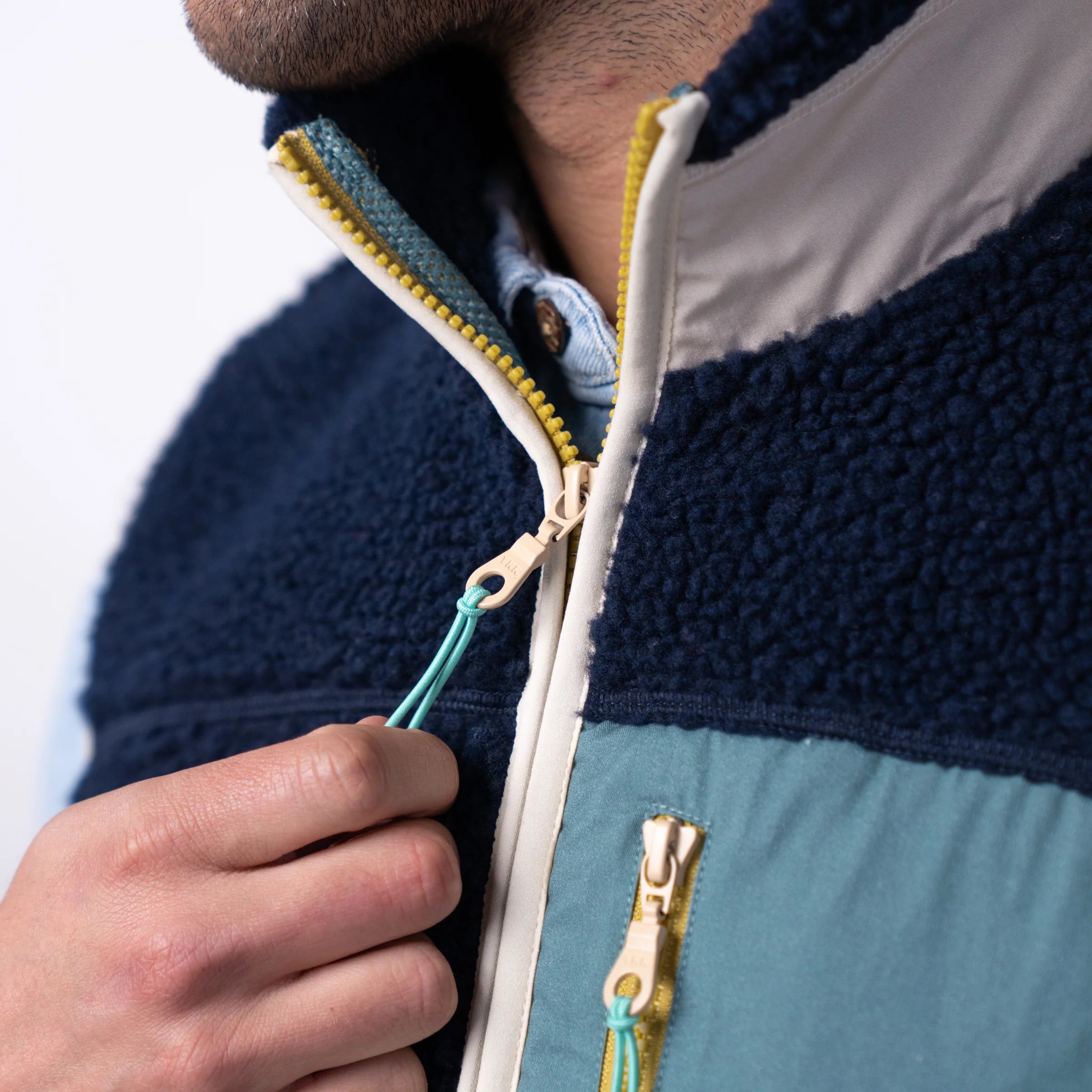 BILLYBELT Sleeveless Sherpa Gilet Jacket in Navy/Green