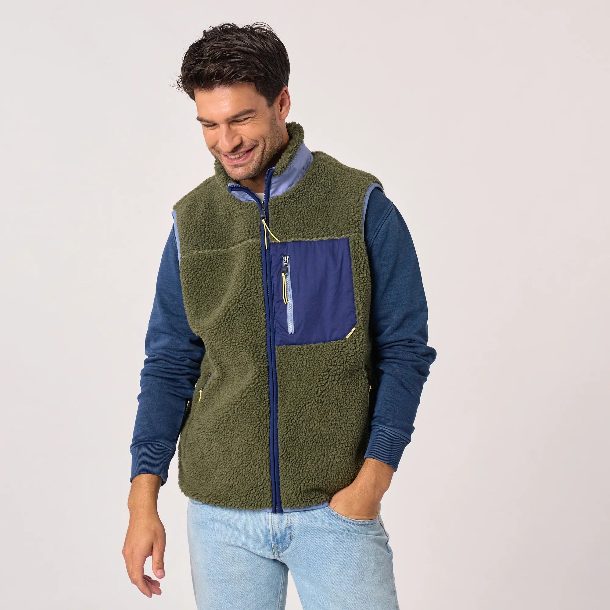 BILLYBELT Sleeveless Sherpa Gilet Jacket in Light Khaki