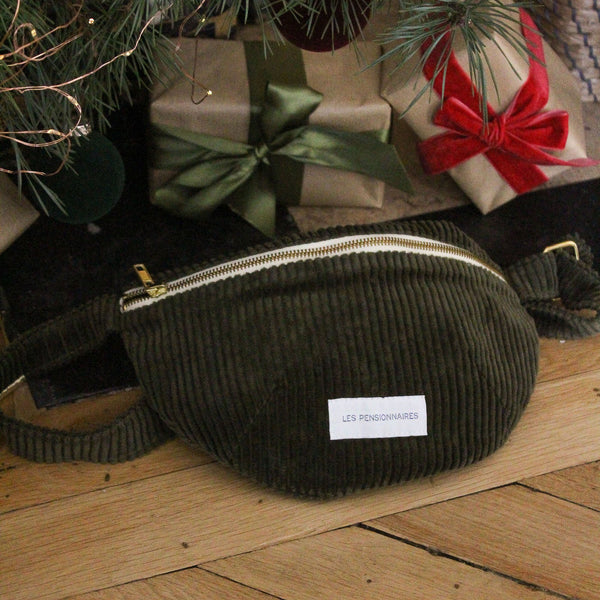 LES PENSIONNAIRES Corduroy Banana Bag in Caper Green