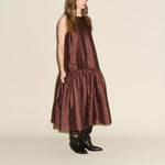 SAMDI Drew Drop Waist Dress in Chocolate