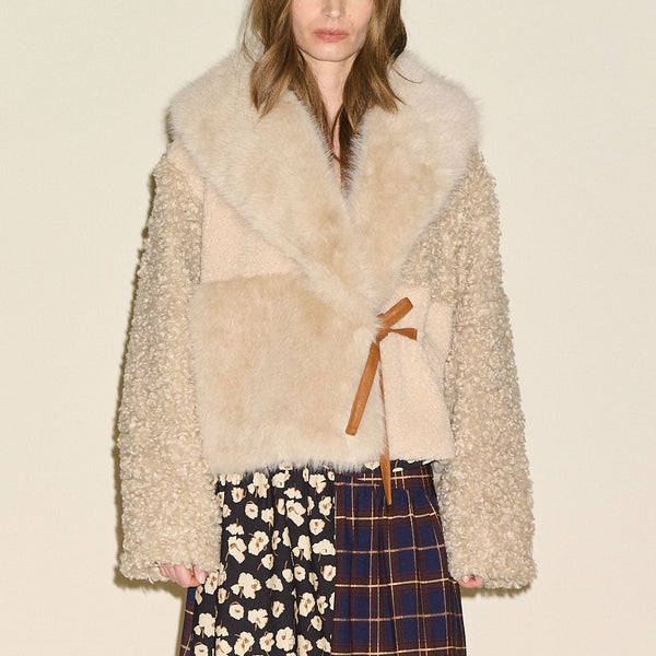 SAMDI Josephine Faux Fur Jacket in Oat