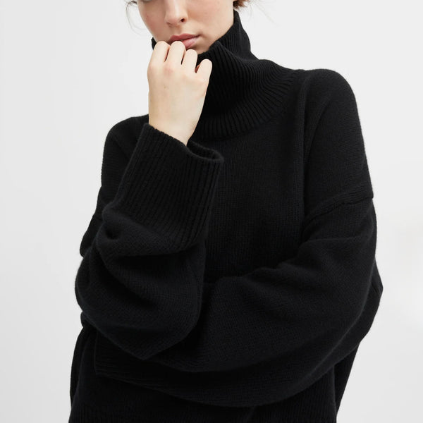 SKALL Silene T-neck Jumper in Black