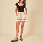 NOBODYS CHILD Rosie Short in Beige