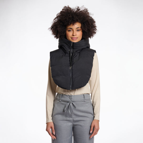 RINO & PELLE Tabita Padded Bib  in Black