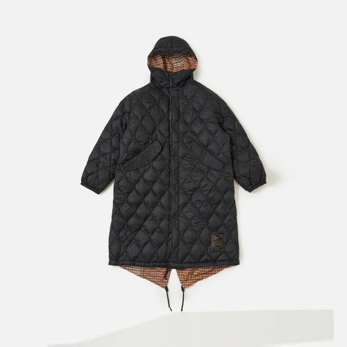 UNIVERSAL WORKS Parka in Olive