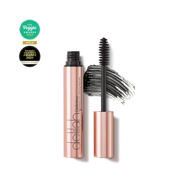 DELILAH Volumising and Defining Mascara in Carbon