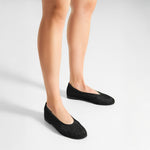 SHOE THE BEAR Adeline Fishnet Pumps in Black
