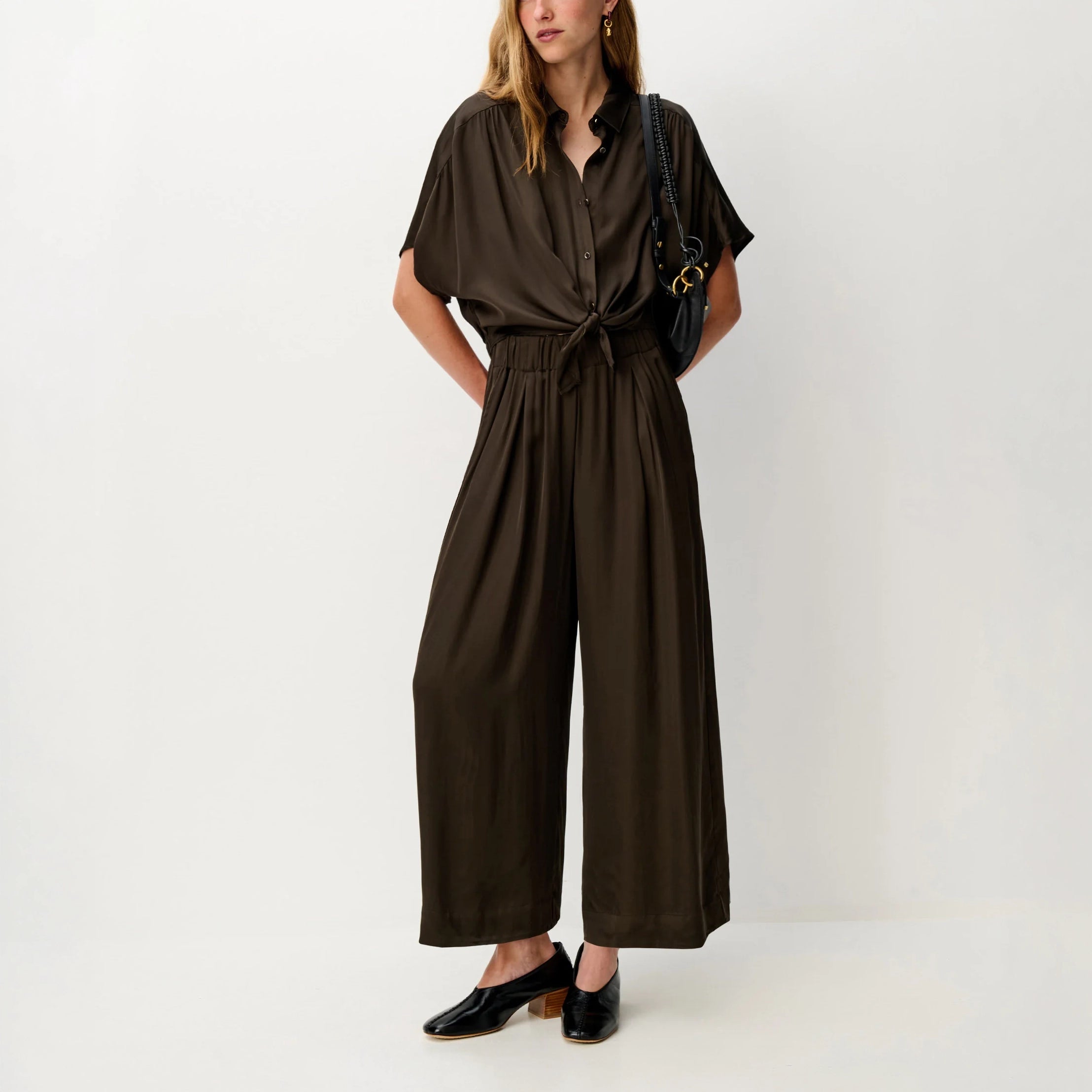 SESSUN Isla Night Pants in Obscura