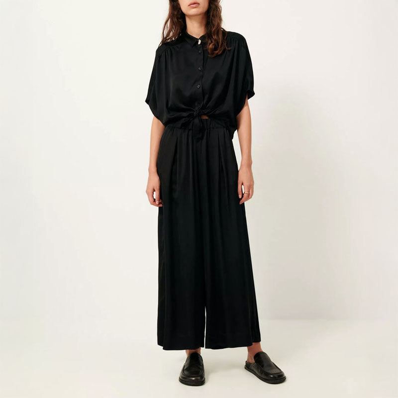 SESSUN Isla Night Wide Leg Elastic Pants in Black