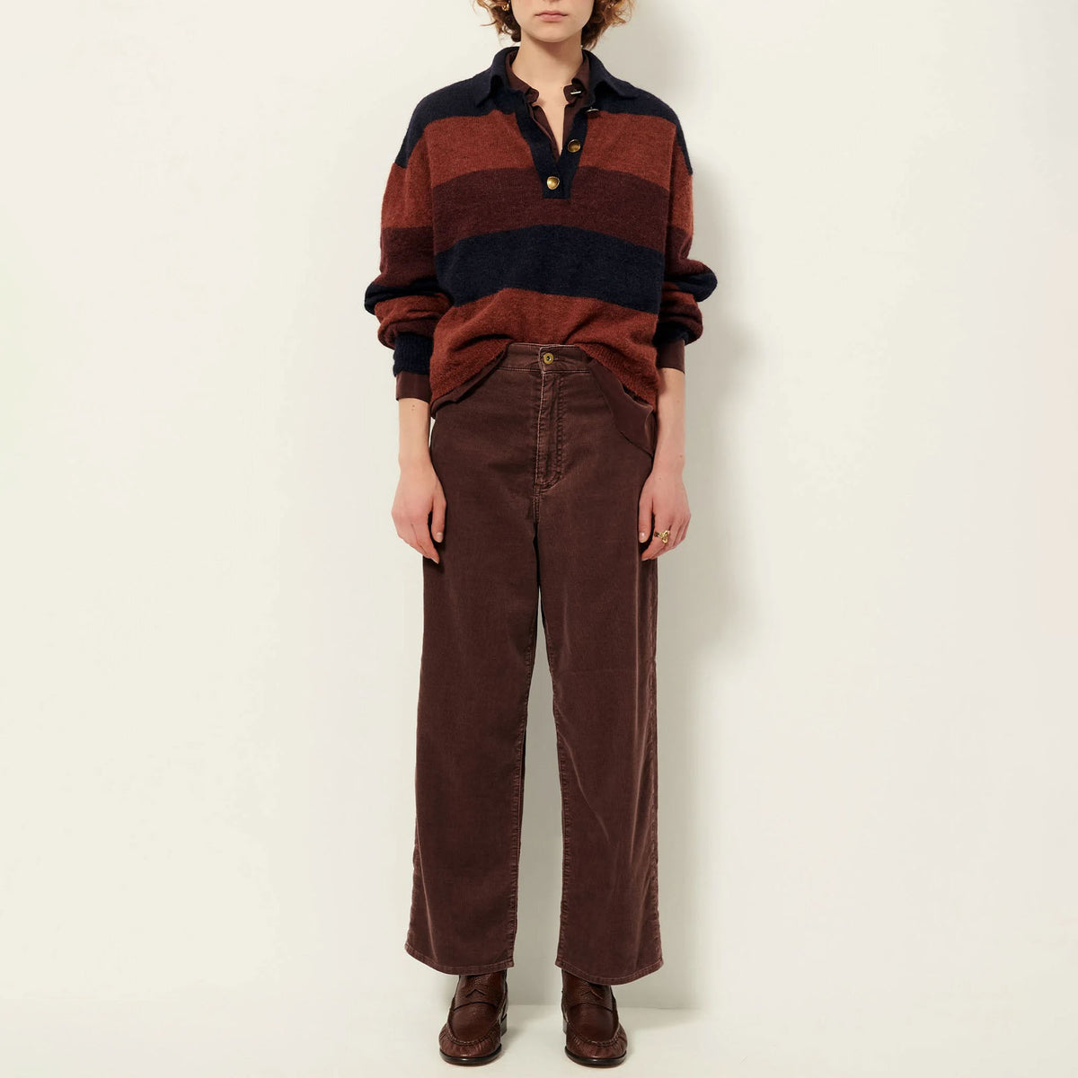 SESSUN Velvet Cruise Trousers in Coffea