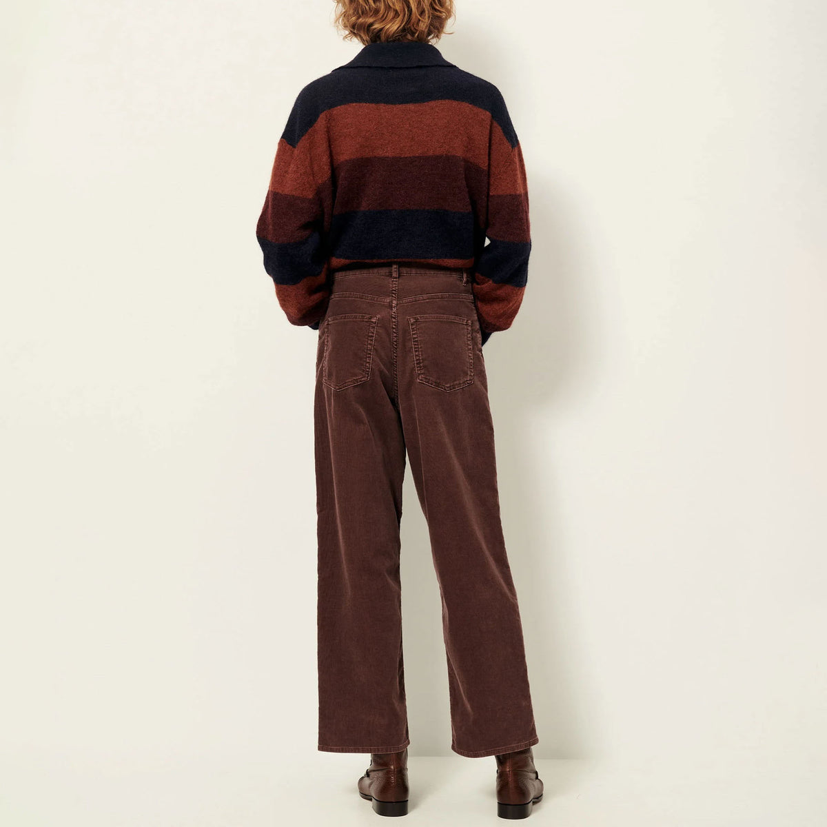 SESSUN Velvet Cruise Trousers in Coffea