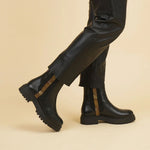 ESSKA Yaline Boot in Black/Gold