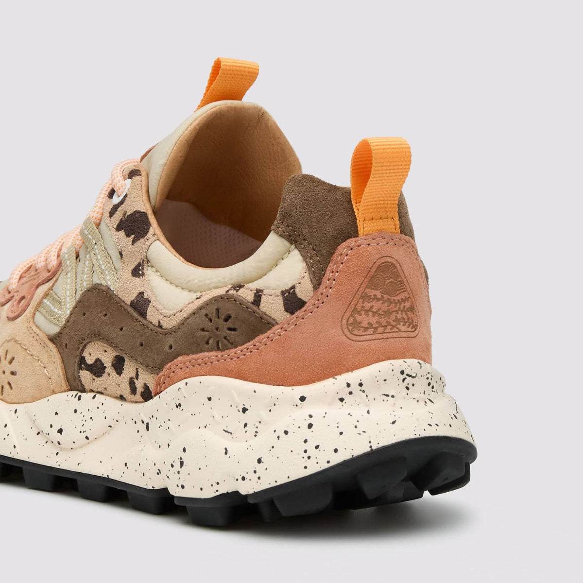 FLOWER MOUNTAIN Yamano 3 Womens Suede/Print/Nylon Trainers in Beige/Milk/Light Brown