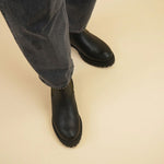 ESSKA Yolla Boot in Black/Khaki