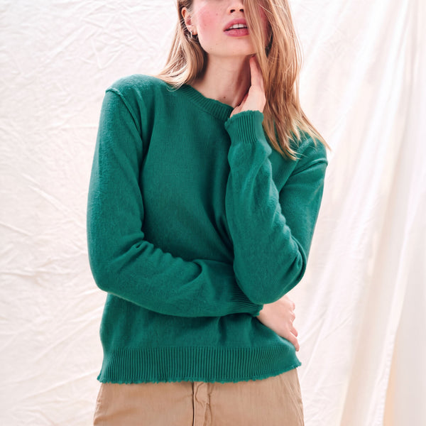 JUMPER 1234 Distressed Crew Neck Cashmere Jumper in Olive Green