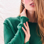 JUMPER 1234 Distressed Crew Neck Cashmere Jumper in Olive Green