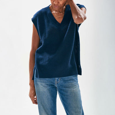 JUMPER 1234 Holey Tank in Navy