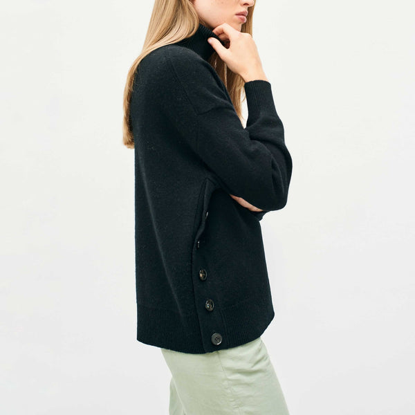 JUMPER 1234 Cashmere Wool Boyfriend Button Roll Collar in Black