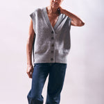 JUMPER 1234 Boyfriend Button Vest in Cloudy