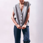 JUMPER 1234 Boyfriend Button Vest in Cloudy