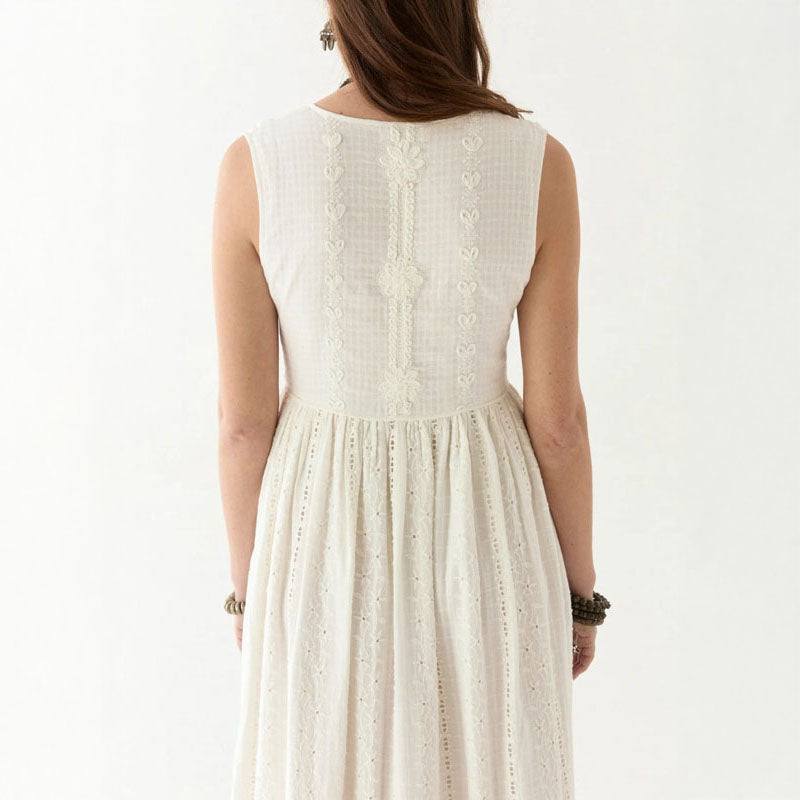 MAISON HOTEL Amandine Dress in Pearl