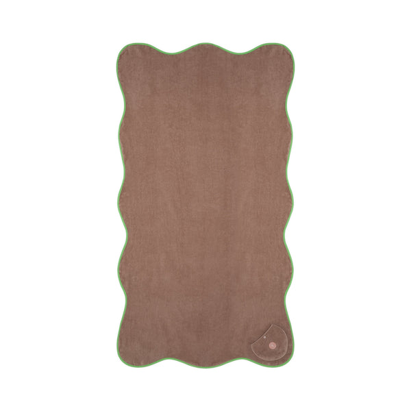 SORBET ISLAND Wavy Beach Towel in Hazelnut