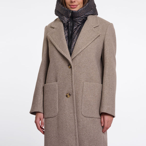RINO & PELLE Tabita Leopard Print Hood Collar in Small Leopard