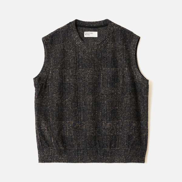 UNIVERSAL WORKS Sleeveless Deca Light Knitted Vest in Navy