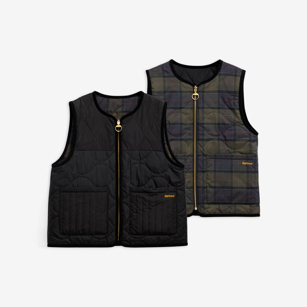 BARBOUR Nunwell Reversible Quilted Liner in Black/Shadow Classic