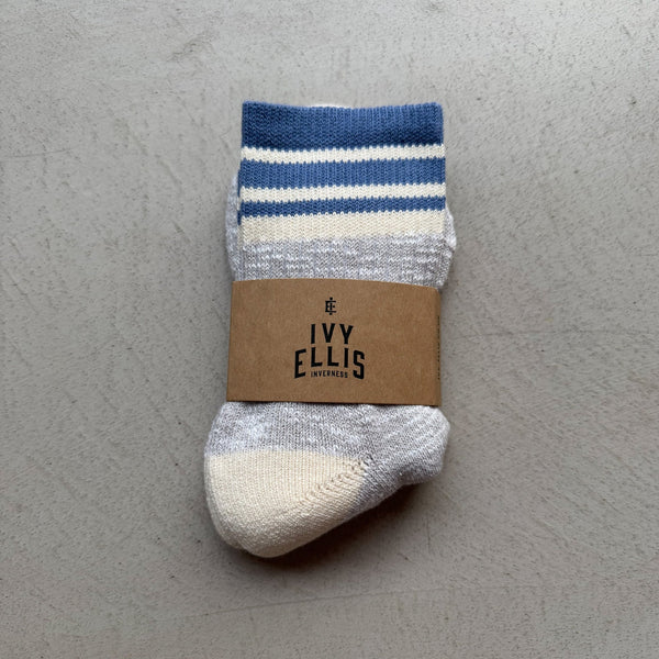 IVY ELLIS Womens Highland Coastline Socks in Sandside