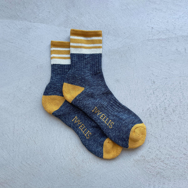 IVY ELLIS Womens Highland Coastline Socks in Firemoor