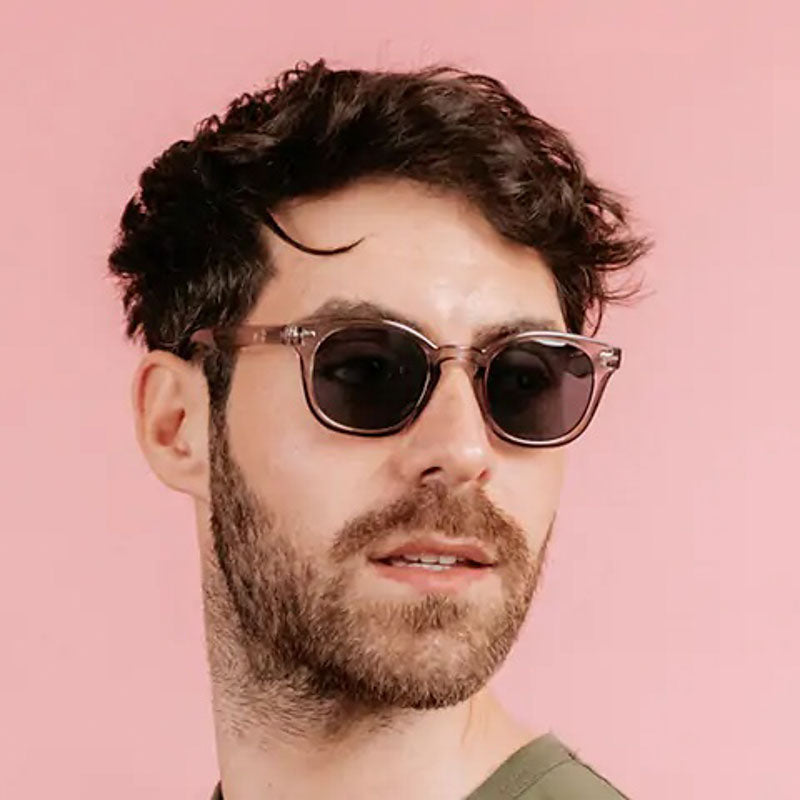 GOODLOOKERS Tyler Reading Sunglasses in Grey