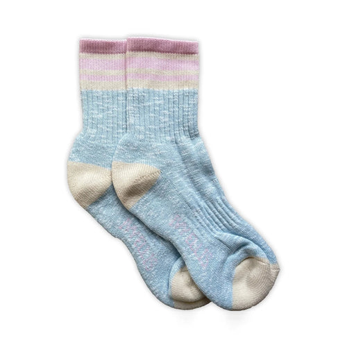IVY ELLIS Ladies Big Sand Cotton Slub Socks in Baby Blue/Pink