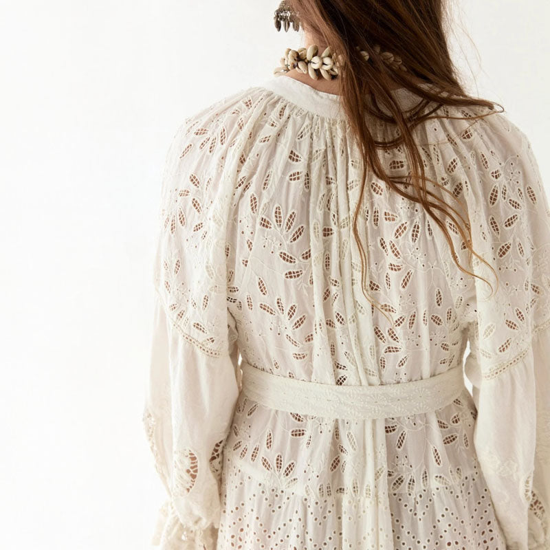 MAISON HOTEL Lilbet Dress in Shell