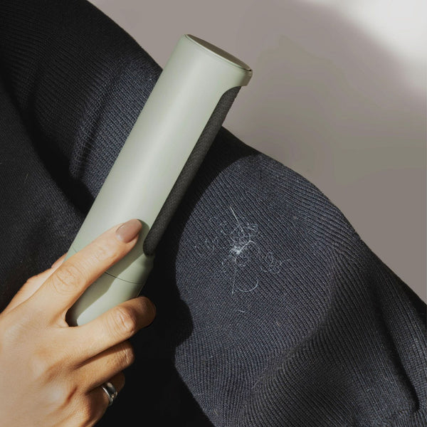 STEAMERY Lint Brush in Sage