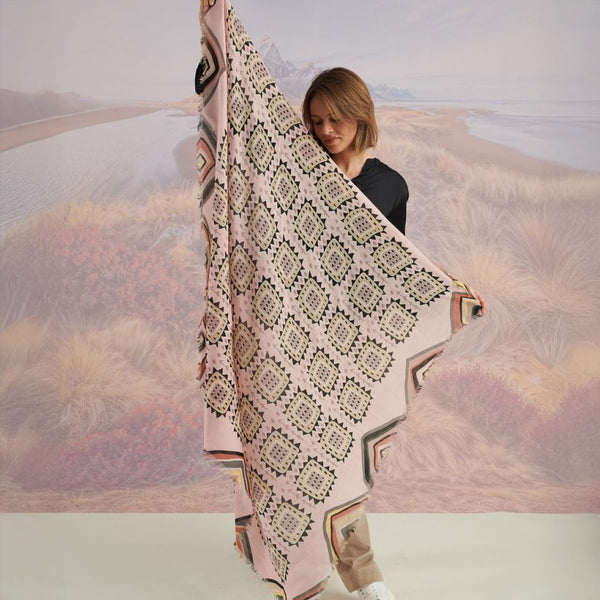 STORIATIPIC Nath Scarf in Rose