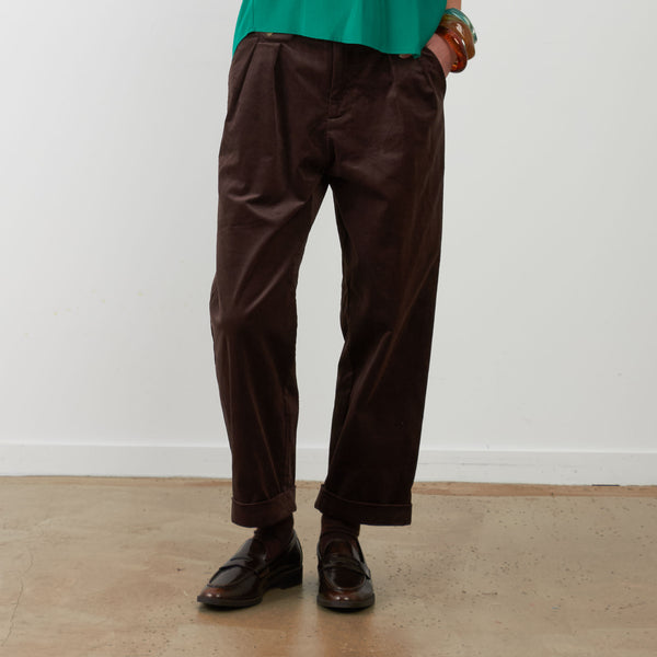 ORFEO Nora Corduroy Cropped Trousers in Chocolate