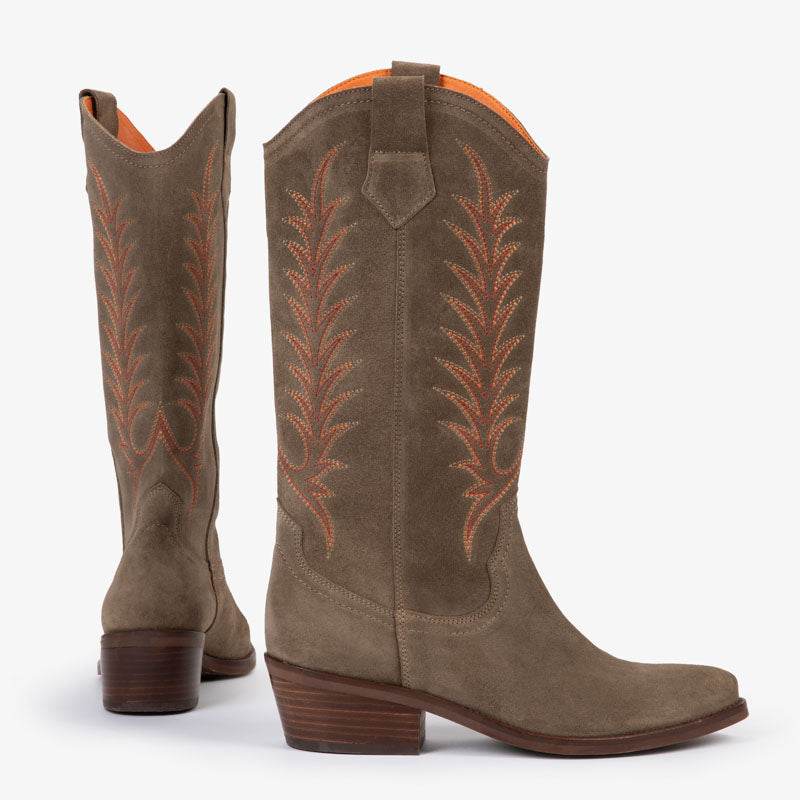 PENELOPE CHILVERS Goldie Embroidered Cowboy Boots in Taupe