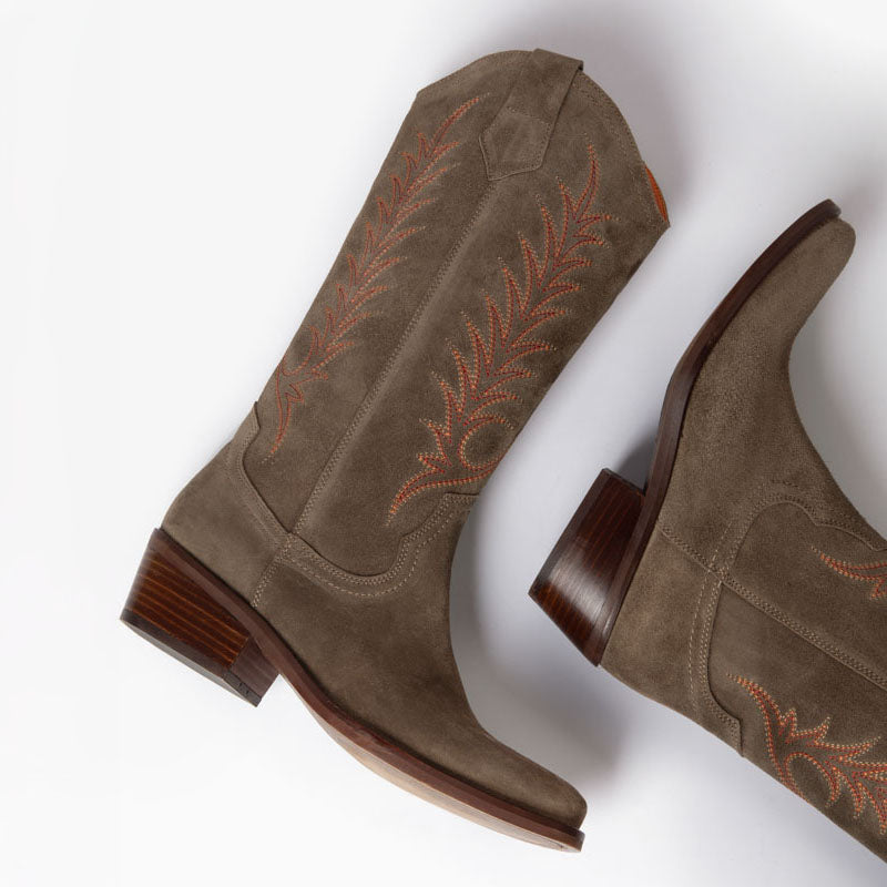 PENELOPE CHILVERS Goldie Embroidered Cowboy Boots in Taupe