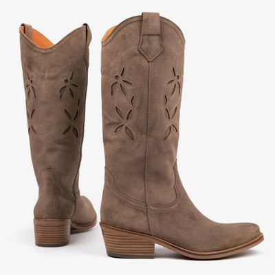 PENELOPE CHILVERS Jasmine Embroidered Cowboy Boots in Sesame