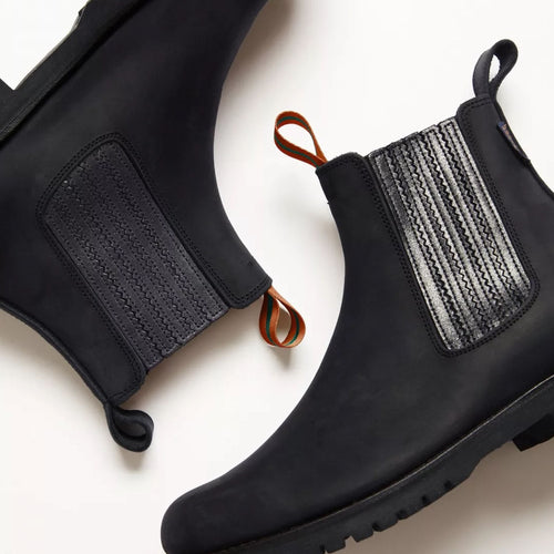 PENELOPE CHILVERS Oscar Leather Boot in Black/Gunmetal