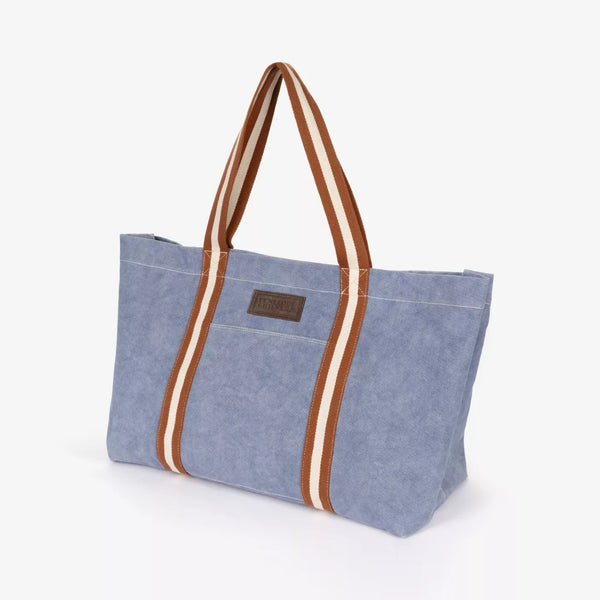 PENELOPE CHILVERS Wilderness Waxed Cotton Tote in Navy